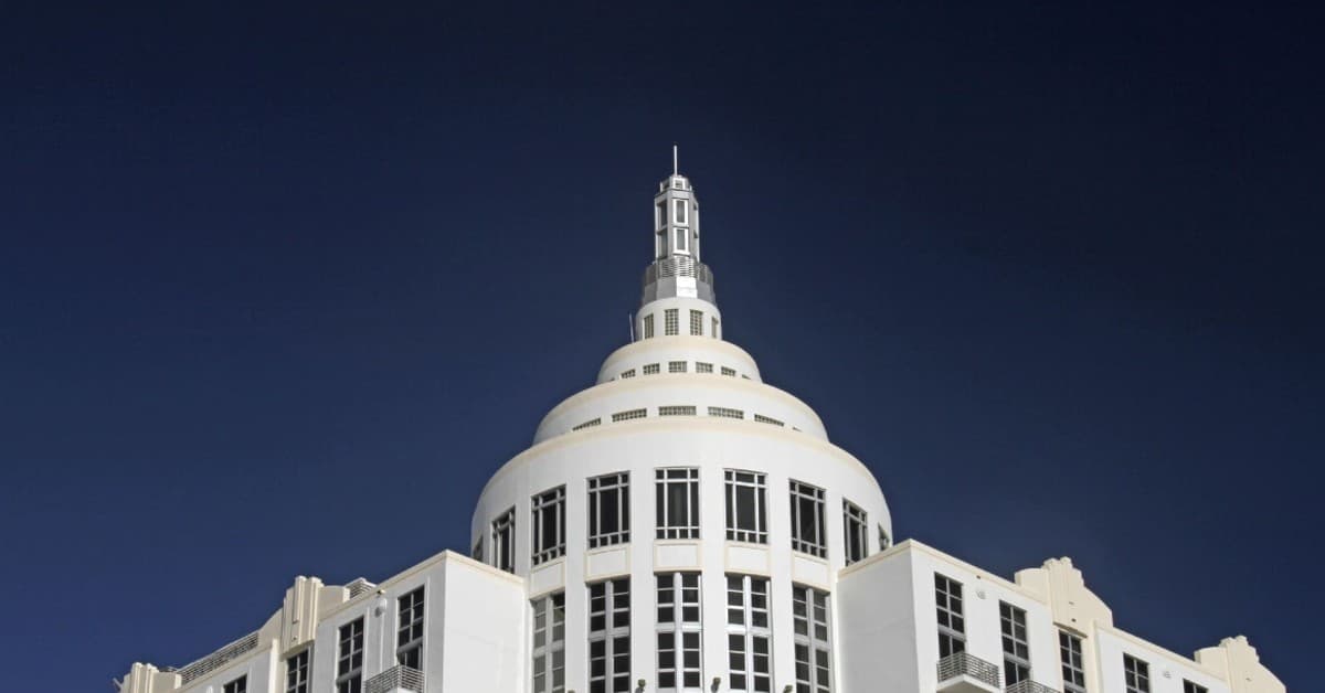 What Is sneyk? A Florida Business Intelligence Platform Built for Professionals